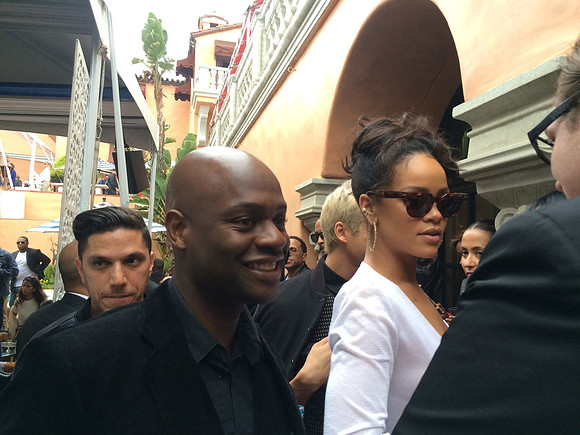 Joseph Hobbs and Rihanna