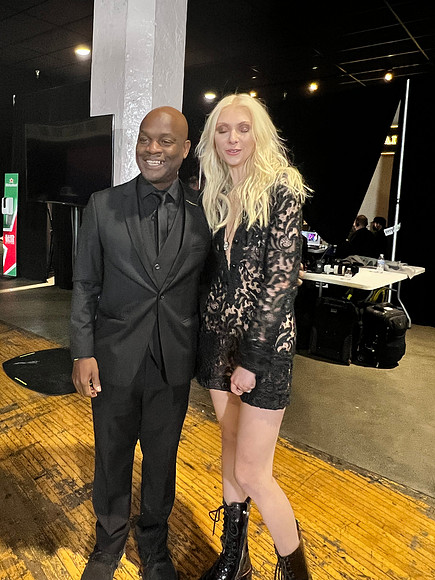 Joseph Hobbs and Taylor Momsen